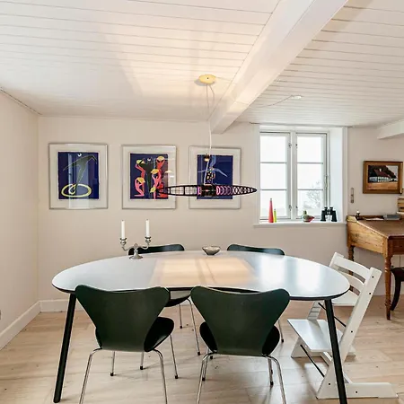 Cozy In With House Sea View